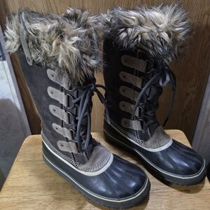 Sorel Black and Brown Fur-Lined Winter Boots